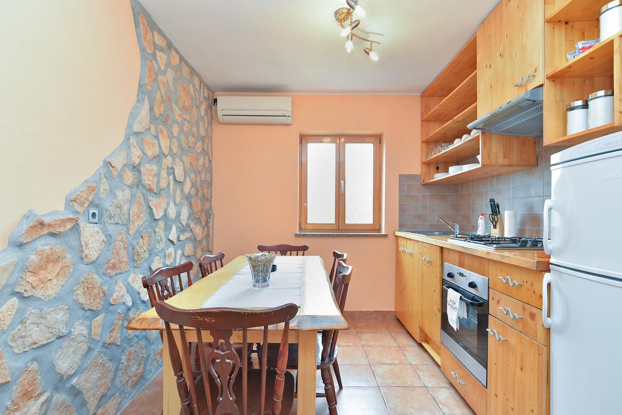 פאז'אנה Apartments Dino 1700 מראה חיצוני תמונה